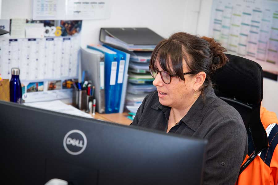Gestion administrative et direction d'agence